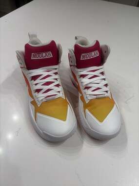 Moolah Kicks Triple Double Women's Basketball Shoes Size 9.5